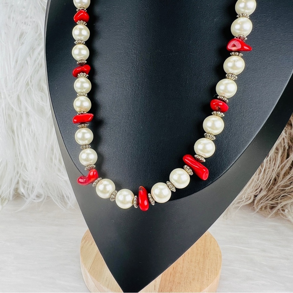 Vintage Red White Beaded Necklace Faux Pearl Coral Style Statement Necklace